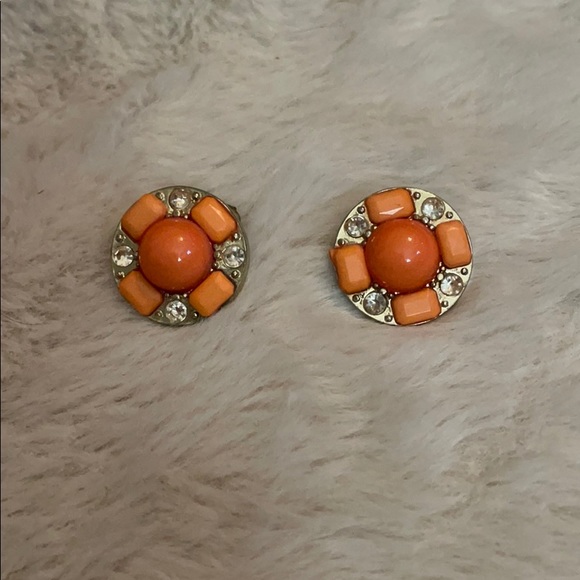Coral stud earrings - Picture 1 of 2